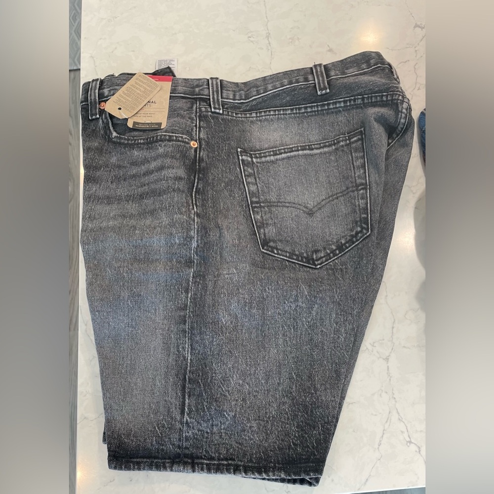 Levi's Men's black button fly Jean shorts